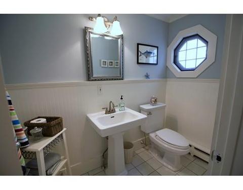 429 Braggs Ln, Barnstable, MA 02630 photo 10