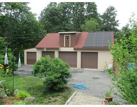 756 Britton, Chicopee, MA 01020 photo 21