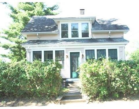 27 Forest St, Chicopee, MA 01013 photo 1