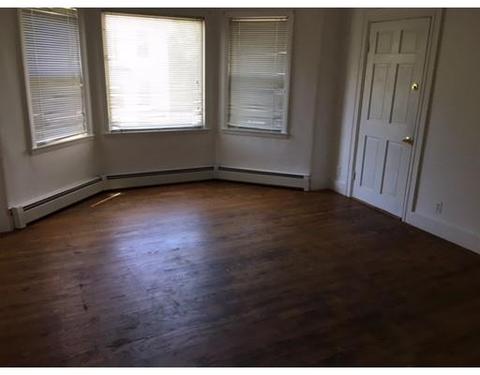 20 Prospect St, Webster, MA 01570 photo 5