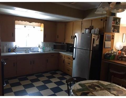 20 Prospect St, Webster, MA 01570 photo 4