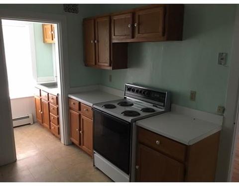 20 Prospect St, Webster, MA 01570 photo 2
