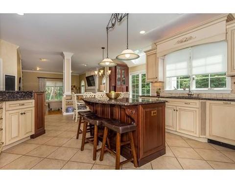 7 Foundry Rd, Sharon, MA 02067 photo 3