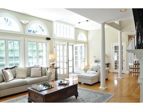 87 Harbor Ave, Marblehead, MA 01945 photo 4