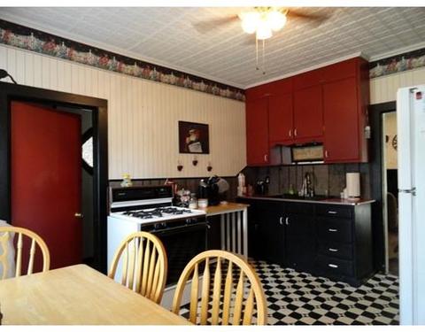 11 Morris St, Chicopee, MA 01020 photo 12