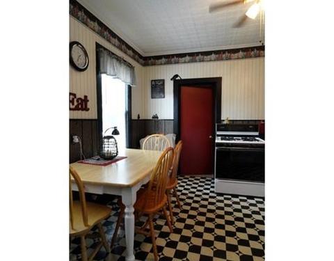 11 Morris St, Chicopee, MA 01020 photo 15