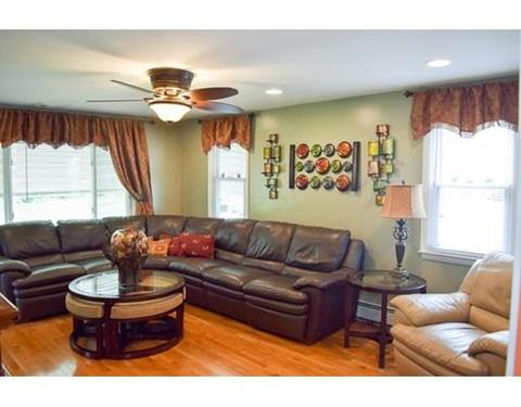165 Stapleton Rd, Springfield, MA 01109 photo 14