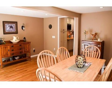 165 Stapleton Rd, Springfield, MA 01109 photo 11