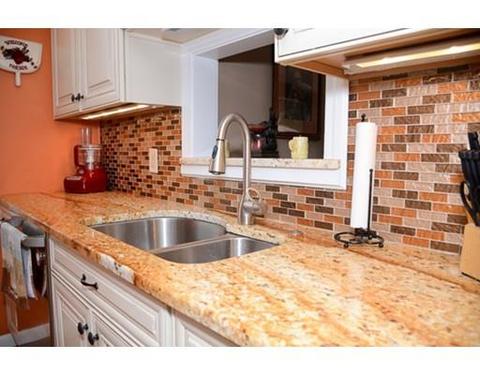 165 Stapleton Rd, Springfield, MA 01109 photo 7