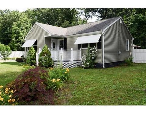 165 Stapleton Rd, Springfield, MA 01109 photo 2