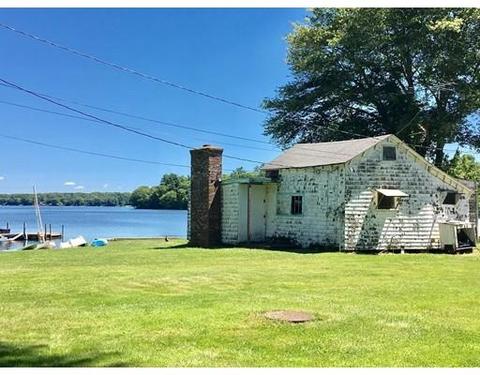 303 Bridle Way, Fall River, MA 02721 photo 3