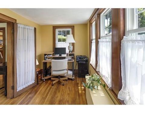 51 Boynton Rd, Medford, MA 02155 photo 9