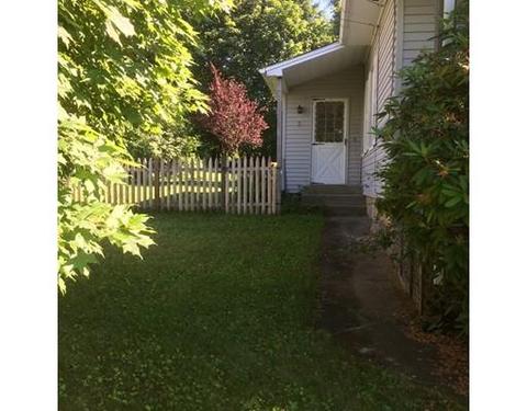 34 Bates Rd, Gardner, MA 01440 photo 3