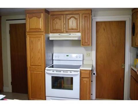 13 E Prospect St, Erving, MA 01344 photo 3