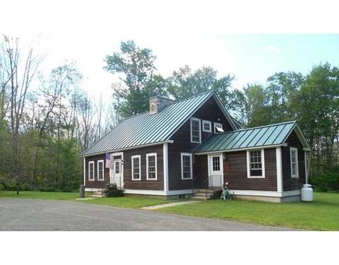 2860 Greenwich Rd, Hardwick, MA 01037 photo 1