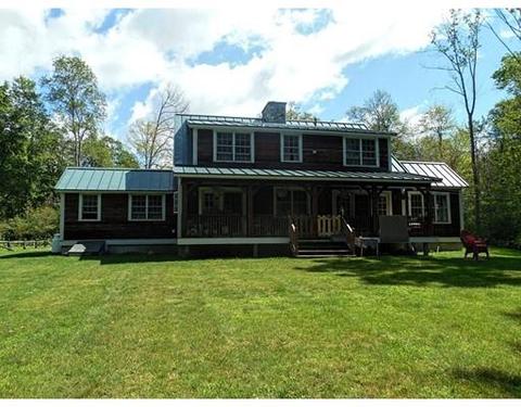 2860 Greenwich Rd, Hardwick, MA 01037 photo 3