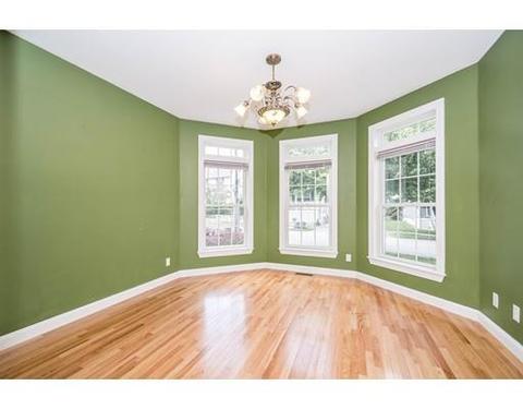 9 Bates St, Danvers, MA 01923 photo 3