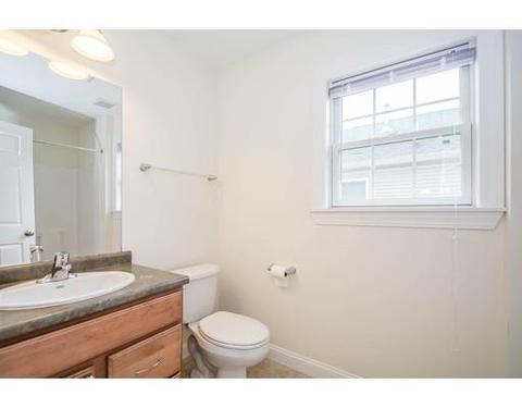 9 Bates St, Danvers, MA 01923 photo 12