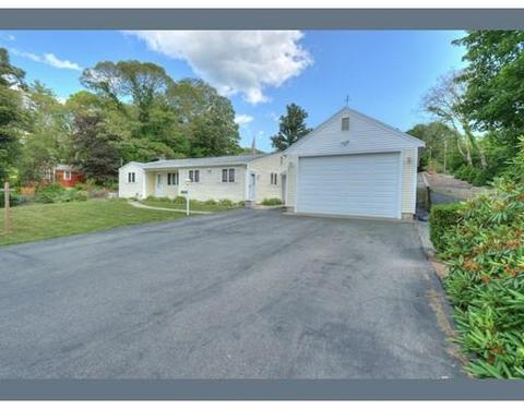 2 Carl Gardner Rd, Bourne, MA 02532 photo 3