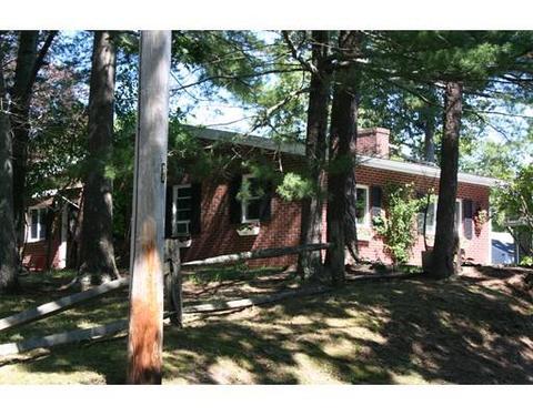 8 Broadmarsh Ave, Wareham, MA 02571 photo 3