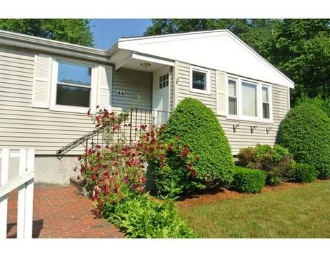 44 Mcdevitt Rd, Randolph, MA 02368 photo 2