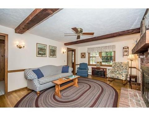 59 Heather Dr, Reading, MA 01867 photo 3