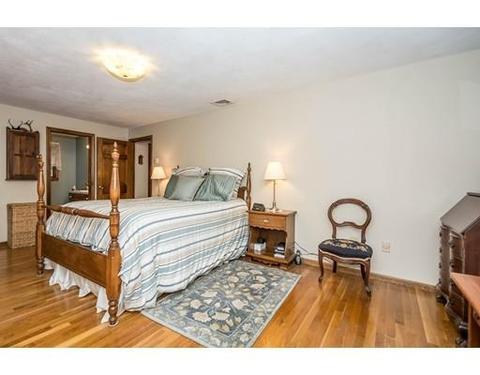 59 Heather Dr, Reading, MA 01867 photo 13