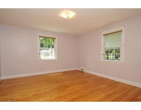 86 Fenimore Blvd, Springfield, MA 01108 photo 10