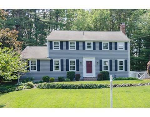 33 Stagecoach Rd, Hingham, MA 02043 photo 1