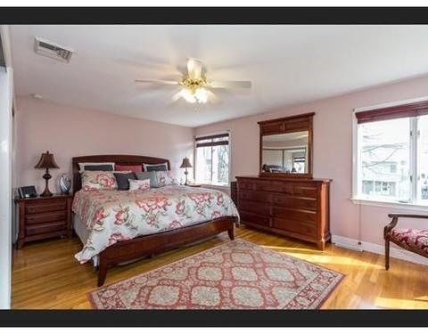 28 Hatch St, Everett, MA 02149 photo 15