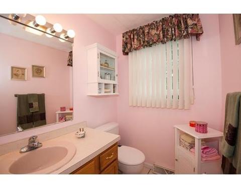 4 Mcdevitt Dr, Woburn, MA 01801 photo 16