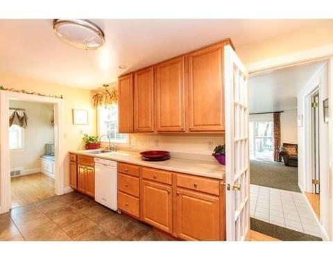 68 Beechwood Rd, Wellesley, MA 02482 photo 9