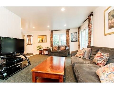 68 Beechwood Rd, Wellesley, MA 02482 photo 12