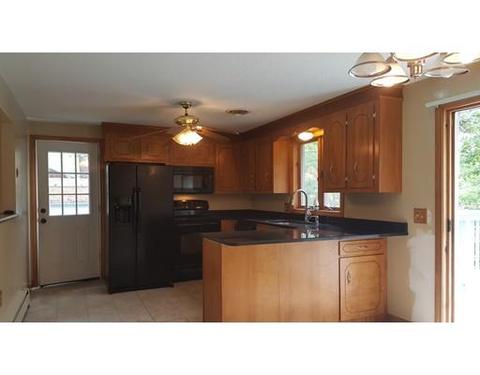68 Cushing Rd, Webster, MA 01570 photo 5