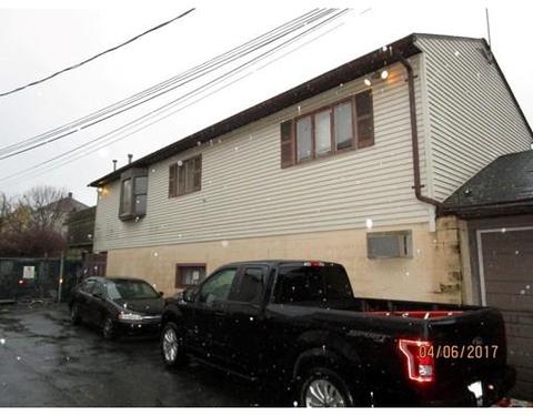 28 Quequechan St, Fall River, MA 02723 photo 1