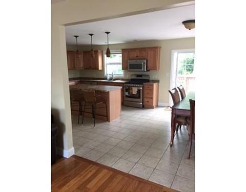 506 Stevens St, Fall River, MA 02721 photo 9