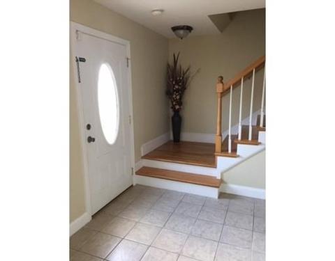 506 Stevens St, Fall River, MA 02721 photo 2