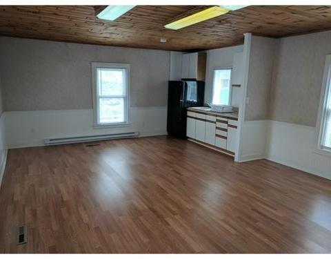 485 N Main St, Fall River, MA 02720 photo 5