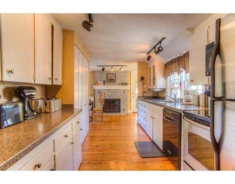 4352 Main St, Barnstable, MA 02630 photo 7