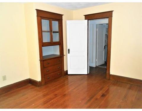 64 Silver St, Springfield, MA 01107 photo 10