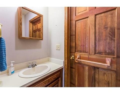 2 West St, Pepperell, MA 01463 photo 17