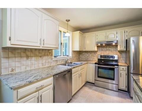 2 West St, Pepperell, MA 01463 photo 9