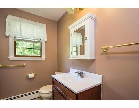 2 West St, Pepperell, MA 01463 photo 23