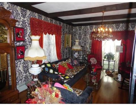 679 Chestnut St, Springfield, MA 01107 photo 11