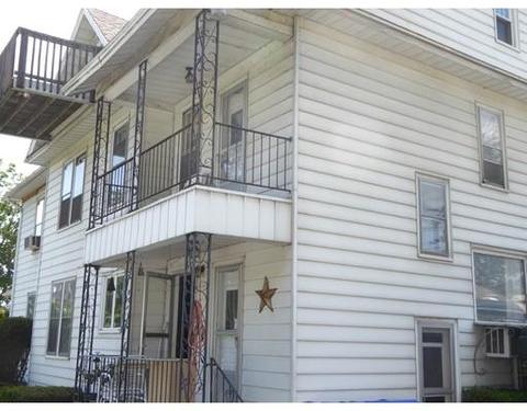 679 Chestnut St, Springfield, MA 01107 photo 6