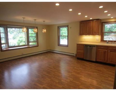 15 Hazel St, Wareham, MA 02571 photo 7