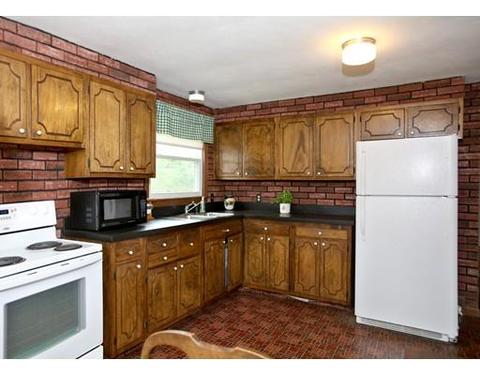 100 Louis Rd, Springfield, MA 01118 photo 7