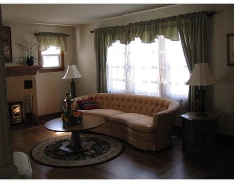 96 Roy St, Chicopee, MA 01013 photo 10