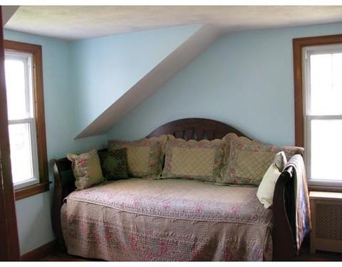 96 Roy St, Chicopee, MA 01013 photo 12