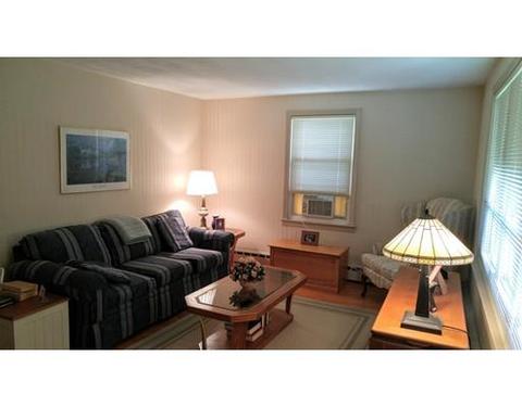 73 Derryfield, Springfield, MA 01118 photo 2